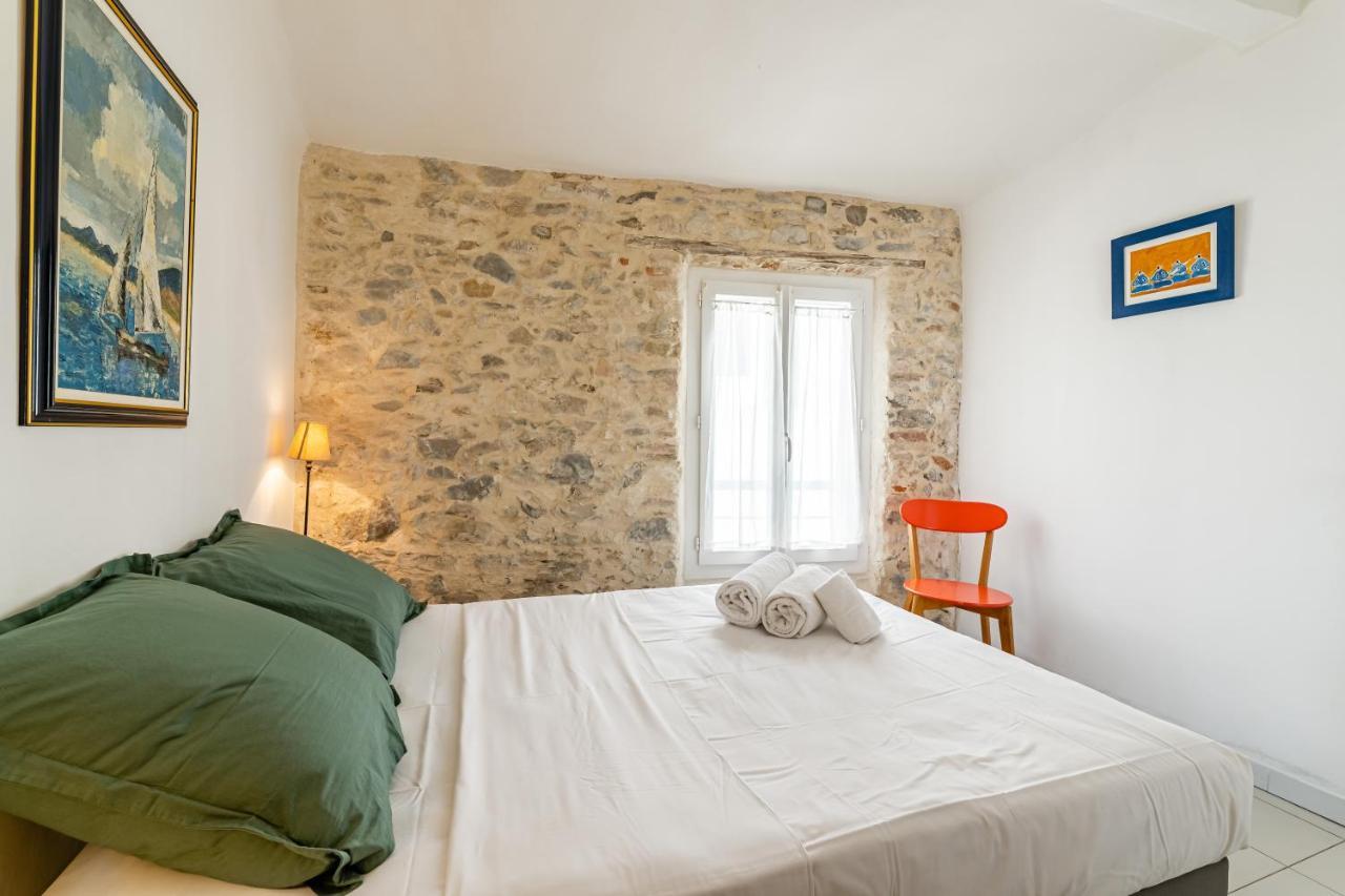 Le Clocher Par Dodo-A-Cassis Esterno foto